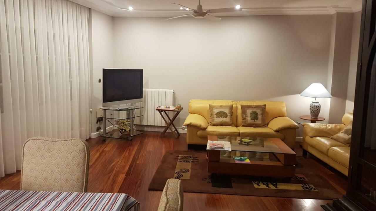 La Casa Del Val Apartment บายาโดลิด ภายนอก รูปภาพ
