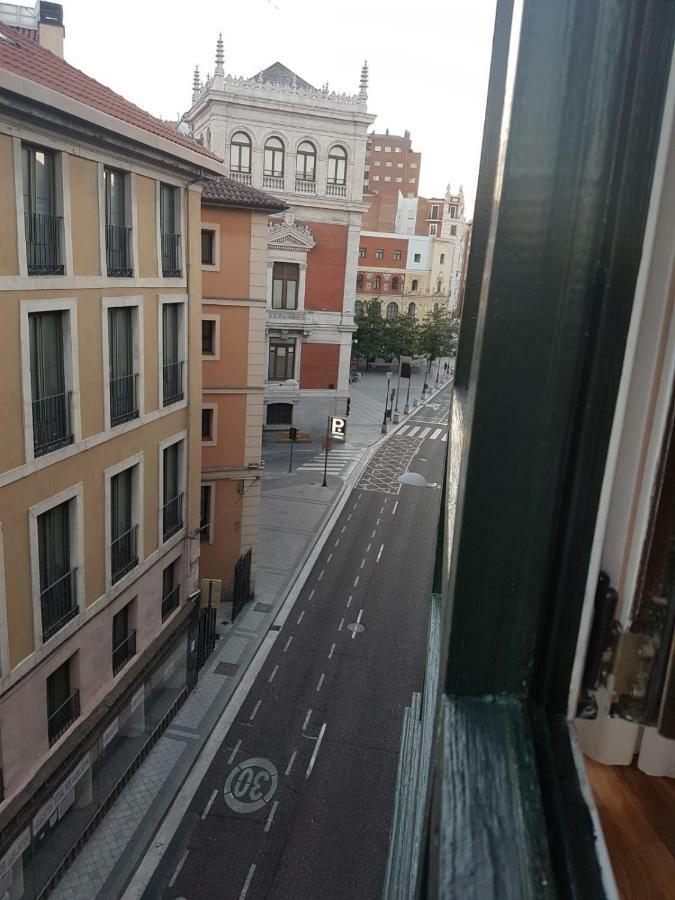 La Casa Del Val Apartment บายาโดลิด ภายนอก รูปภาพ